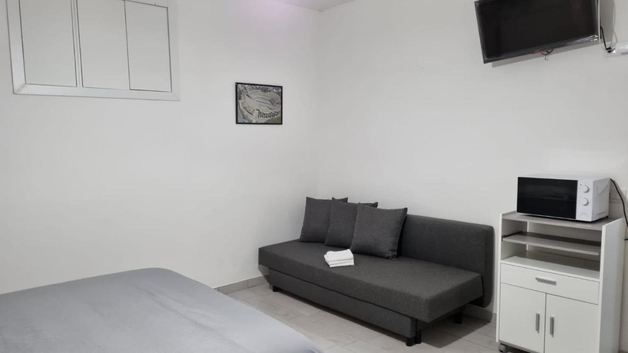 Domus Flavia Villa Поцуоли Екстериор снимка